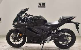 YAMAHA YZF-R25 A 2018 RG74J