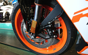KTM 125 RC JYA40
