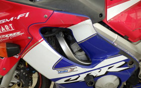 HONDA CBR600F 2001