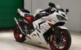 KAWASAKI ZX 10 NINJA R 2004 ZXT00C