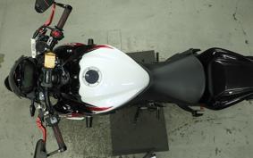 SUZUKI GSX-S1000 2018 GT79B