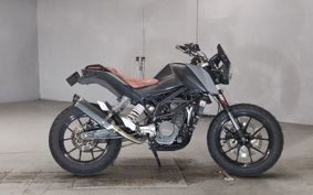 KTM 200 DUKE JUC40