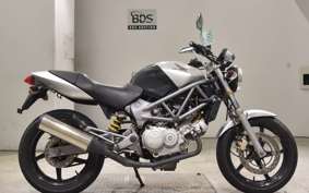HONDA VTR 250 MC33