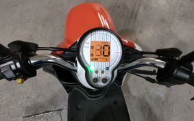 YAMAHA E-VINO SY11J