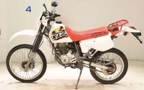 HONDA XLR125R 2025 JD16