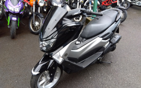 YAMAHA N-MAX SE86J