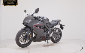 HONDA CBR650R E-Clutch 2018 RH17