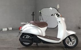 HONDA CREA SCOOPY AF55