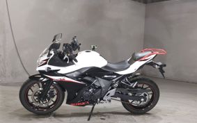 SUZUKI GSX250R DN11A