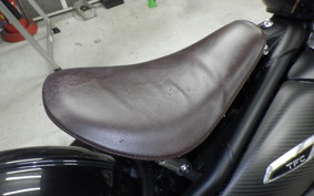 TRIUMPH BONNEVILLE BOBBER 2020