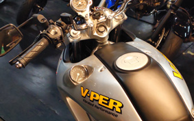 HONDA VTR 250 MC33