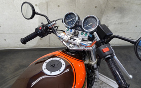 KAWASAKI ZEPHYR400K 2010 ZR400C