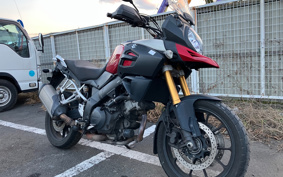 SUZUKI DL1000 ( V-Strom 1000 ) 2014 VU51A