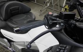 HONDA GL 1800 GOLD WING AIRBAG NAVI 2015 SC68