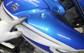 SUZUKI GSR250 2017