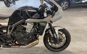 HONDA HAWK 11 2022 SC85