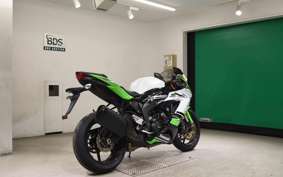KAWASAKI NINJA ZX-6R A 2015