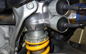 DUCATI STREETFIGHTER V4 S 2022