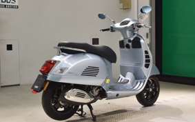 VESPA GTS300 SUPER テック 2023