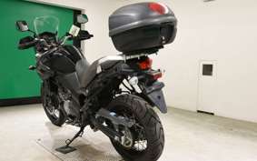 SUZUKI DL650 ( V-Strom 650 ) XTA 2017 C733A