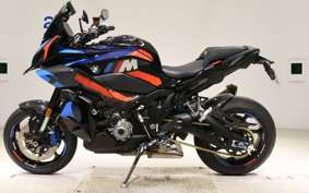 BMW M1000XR 2024