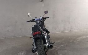 KAWASAKI ELIMINATOR 900 ZL2A17