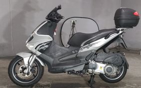 GILERA RUNNER ST125 ..