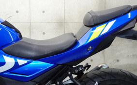SUZUKI GSX250 R DN11A
