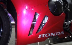 HONDA CBR1000RR RSP 2025 SC82