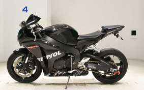HONDA CBR1000RR Gen. 2 2008 SC59