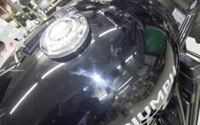 TRIUMPH STREET TWIN 2019
