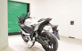 YAMAHA YZF-R3 2020 RH13J