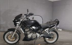 SUZUKI BANDIT250-1 GJ74A