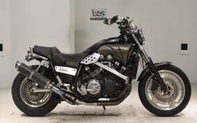 YAMAHA VMAX 2004