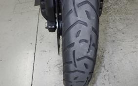 MOTO GUZZI V85 TT 2022
