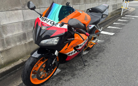 HONDA CBR1000RR 2006 SC57