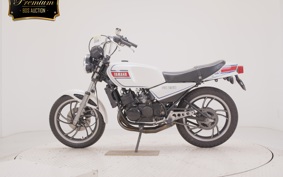 YAMAHA RZ 250 2025 4L3