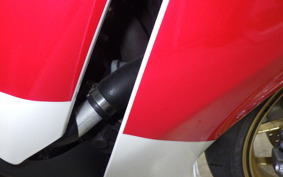 HONDA CBR1000RR SPECIAL EDITION 2015 SC59