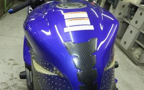 YAMAHA YZF-R1 2004