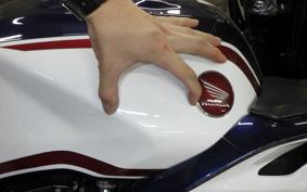 HONDA CB1300SB SUPER BOLDOR SP 2023 SC54