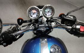 TRIUMPH BONNEVILLE T100 DAD70G