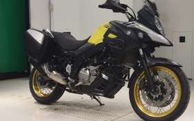 SUZUKI Vｽﾄﾛｰﾑ650XTA 2018 C733A