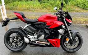 DUCATI STREETFIGHTER V2 2022 3F00
