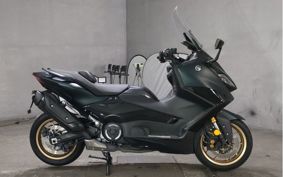 YAMAHA T-MAX 560 SJ19J