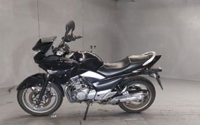 SUZUKI GSR250S GJ55D