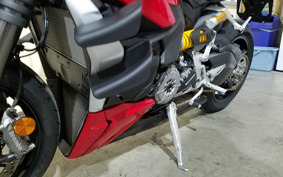 DUCATI STREETFIGHTER V2 2022 3F00