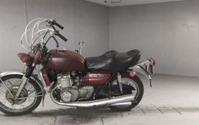 SUZUKI GT750 GT750