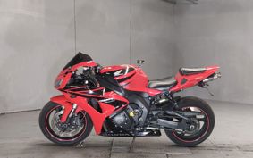 HONDA CBR1000RR SC57