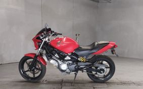 HONDA VTR 250 MC33