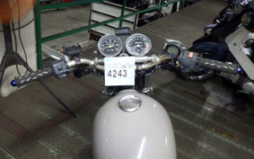 SUZUKI GN125 H 2022